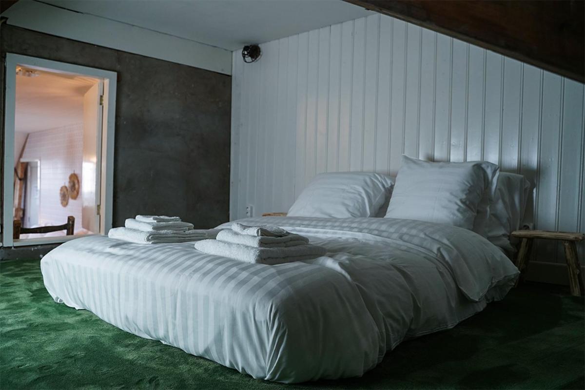 Boetiekhotel Ons Oude Raadhuis Hooge Zwaluwe Ngoại thất bức ảnh