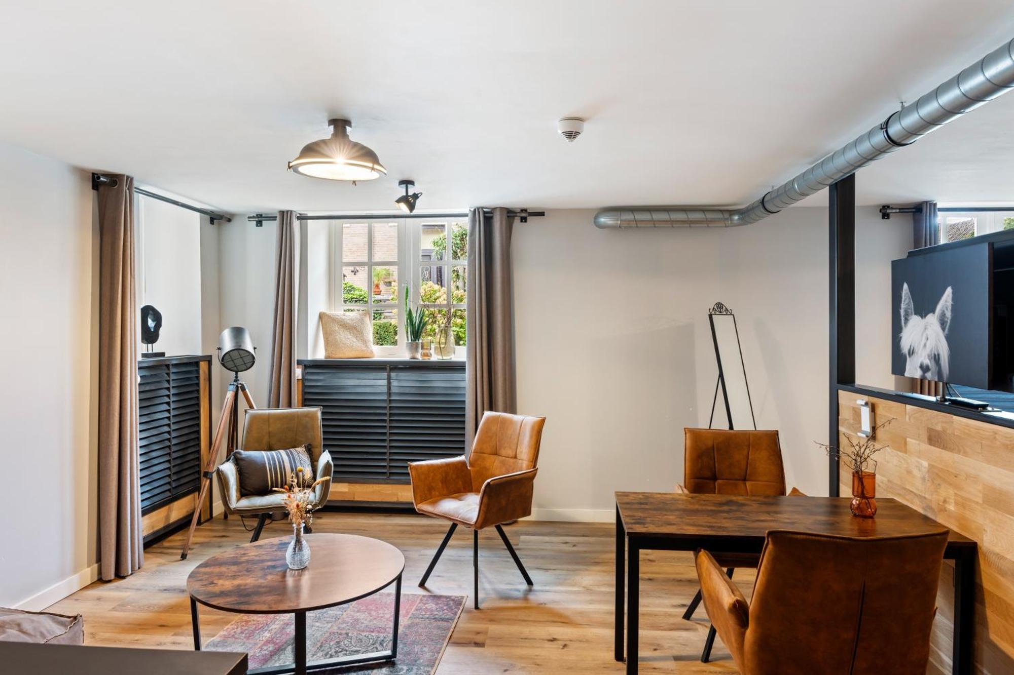 Boetiekhotel Ons Oude Raadhuis Hooge Zwaluwe Ngoại thất bức ảnh