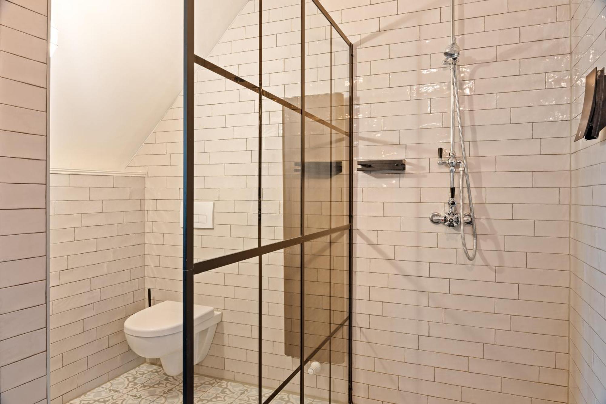 Boetiekhotel Ons Oude Raadhuis Hooge Zwaluwe Ngoại thất bức ảnh