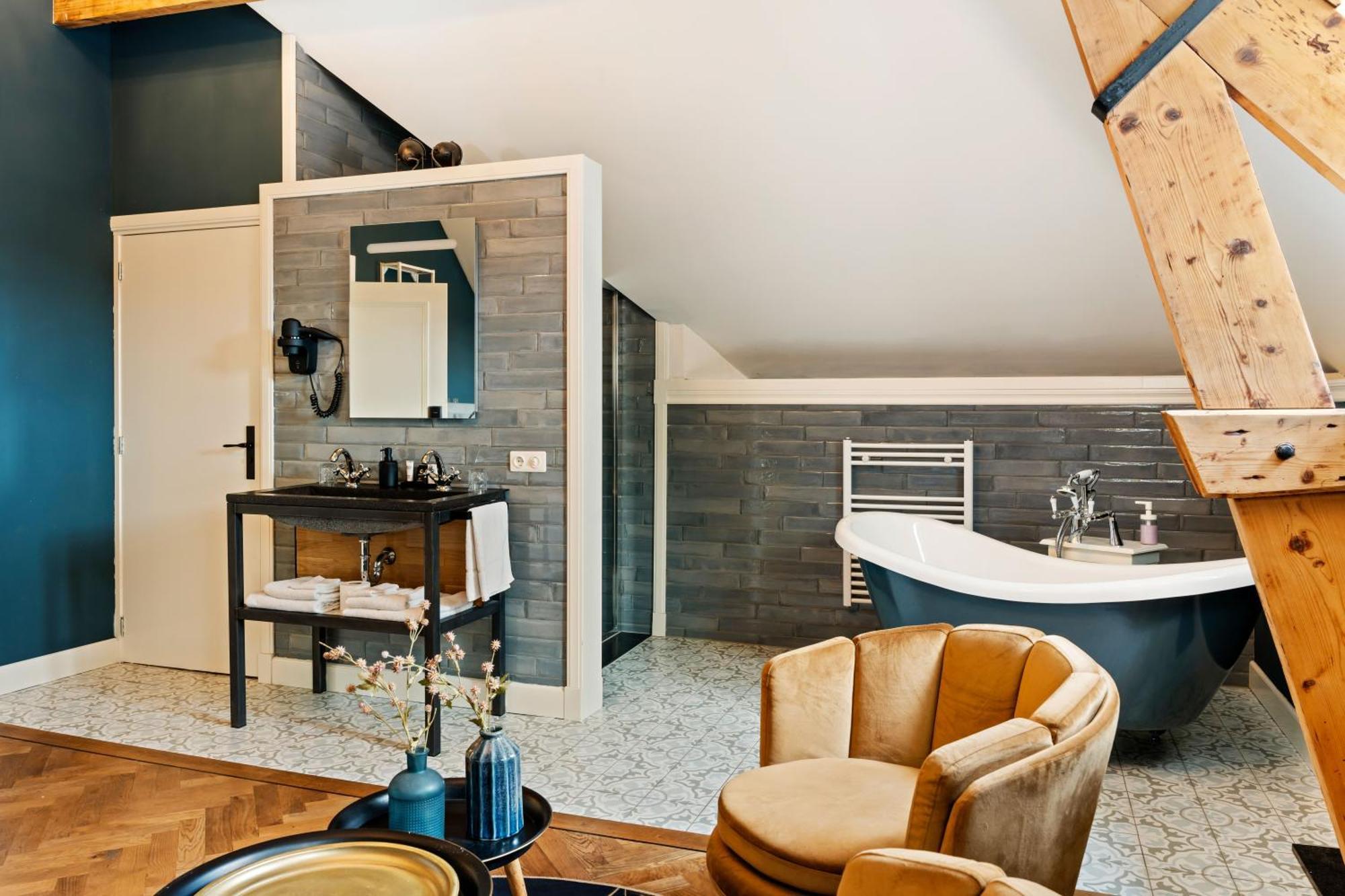 Boetiekhotel Ons Oude Raadhuis Hooge Zwaluwe Ngoại thất bức ảnh